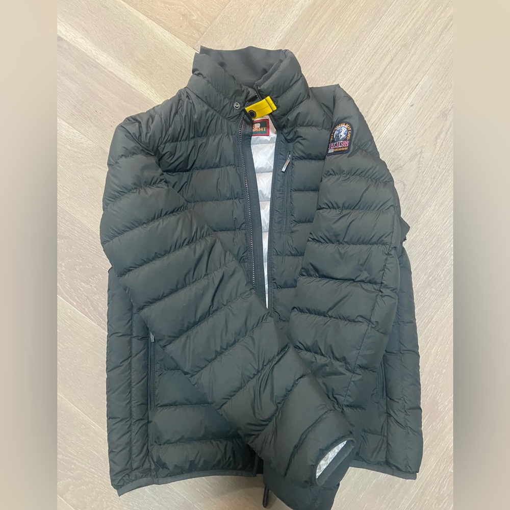 Lightweight Parajumper